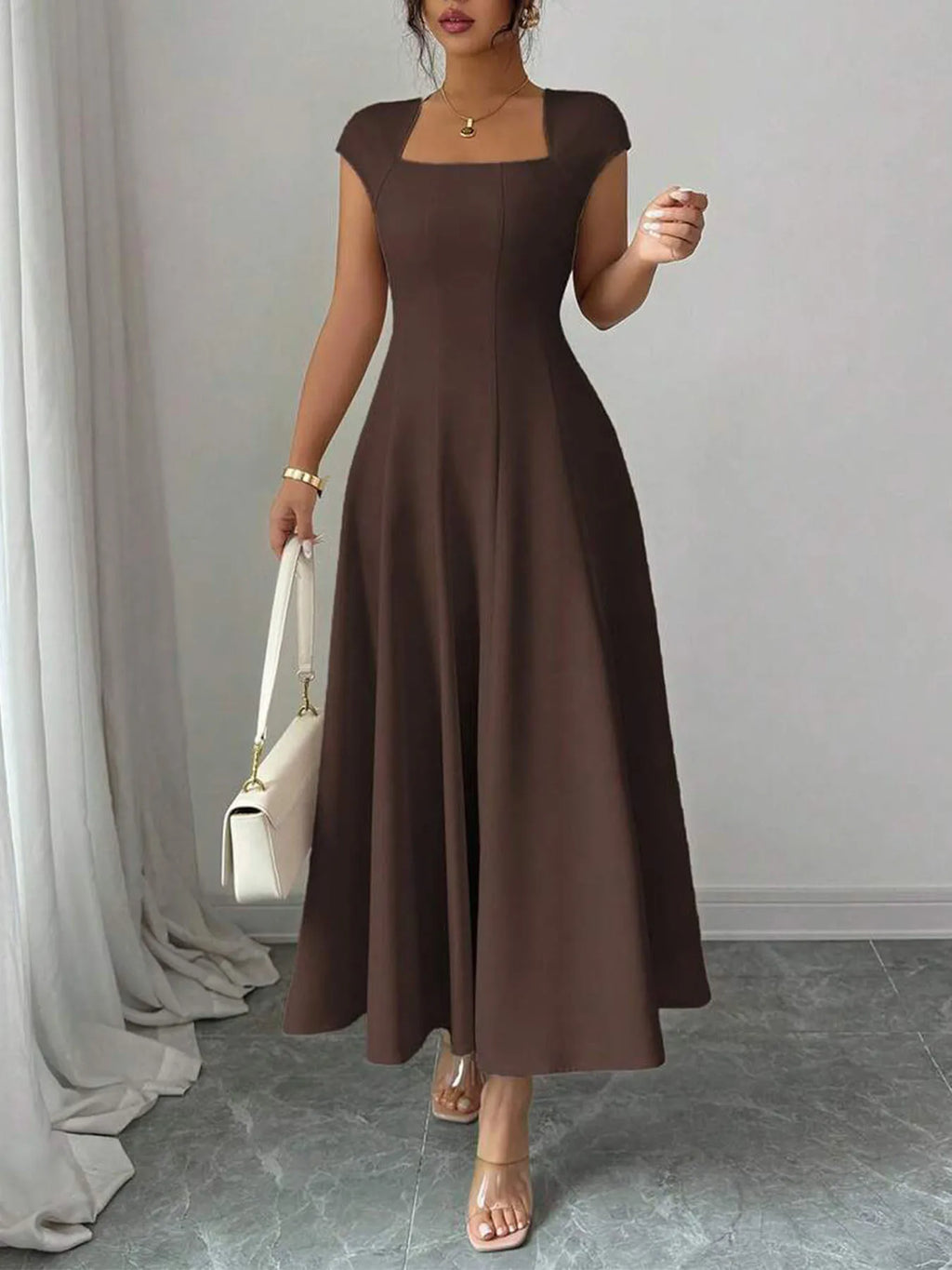 שמלת מקסי דגם נעמה