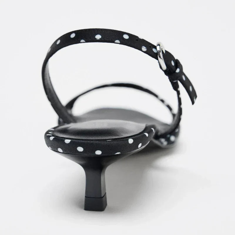 Dot heels